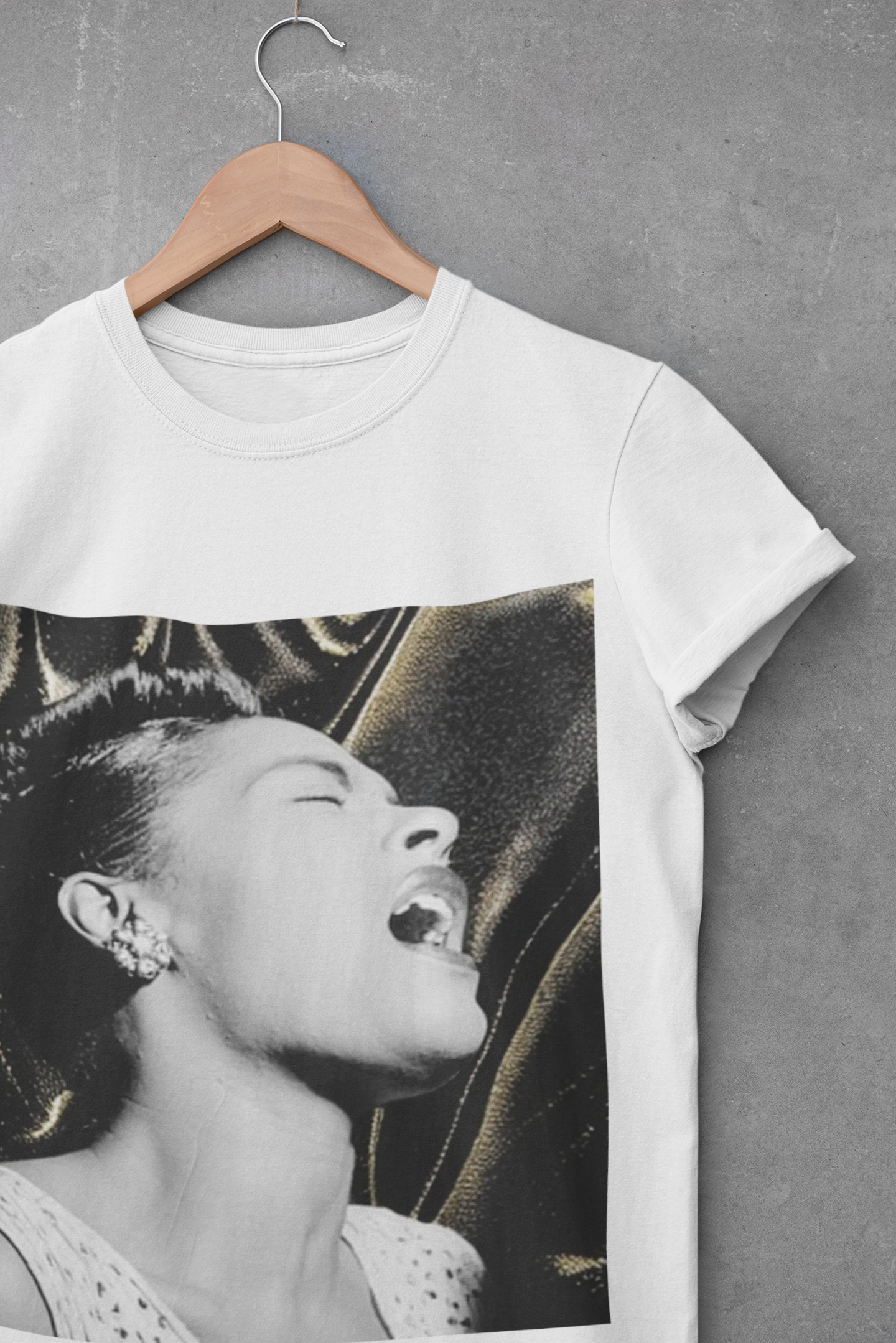 Bold Expressionist Unisex Tee - Vintage Singer Design, Graphic Shirt for Music Lovers, Concert Outfit, Gift for Musicians, Art Tee