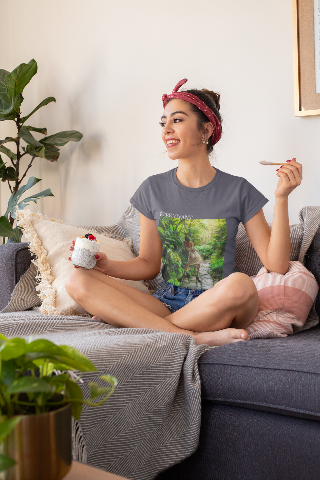 T-Shirt - Etre Vivant - Ernie Barnes “At Last” Portrait Inspired Woman in Tropical Backdrop Unisex Garment-Dyed Tee